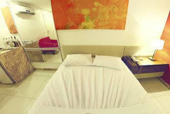 Dom Suites Motel (Adults Only) Salvador Kültér fotó